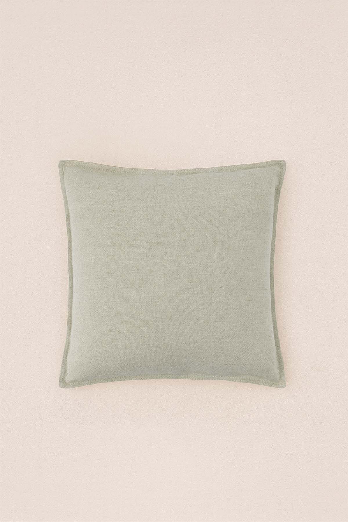 Keten Karışımlı Düz Renk Kırlent Açık Yeşil