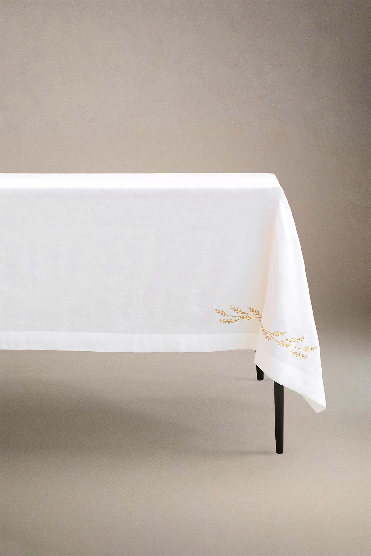 Yaprak Nakışlı Keten Masa Örtüsü
