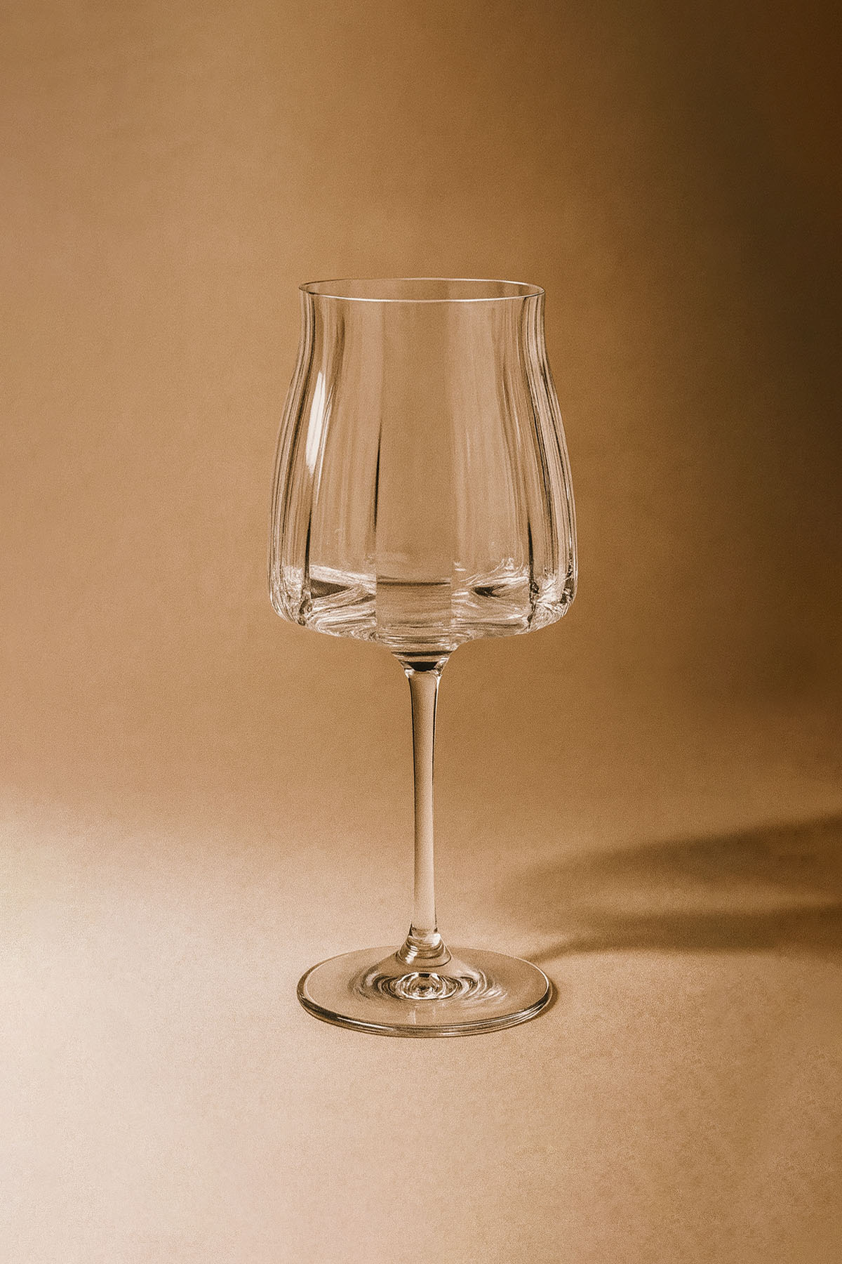 Lumière El Yapımı Kristal Şarap Kadehi 660 ml