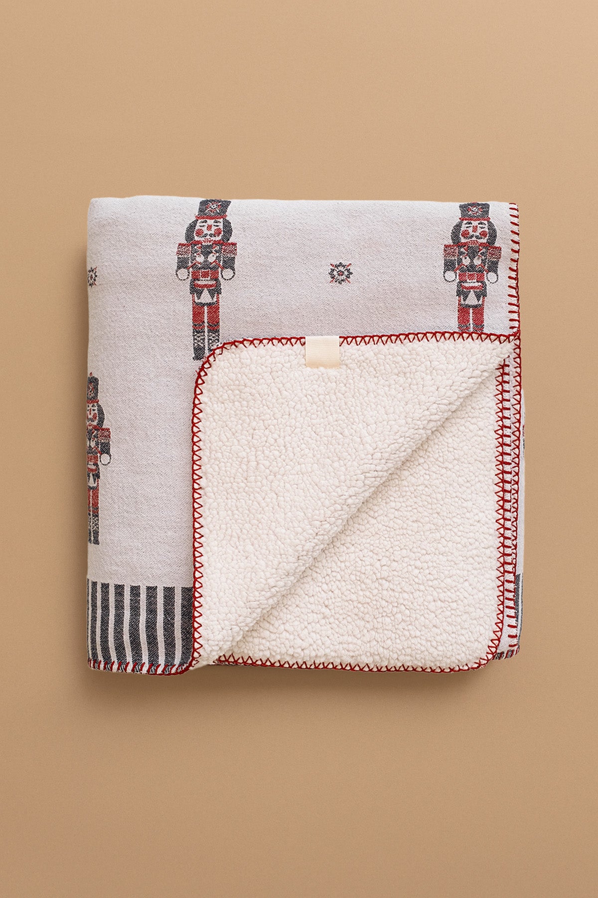 Fındıkkıran Jakarlı Arkası Peluşlu, Çift Yüzlü Koltuk Şalı, Battaniye