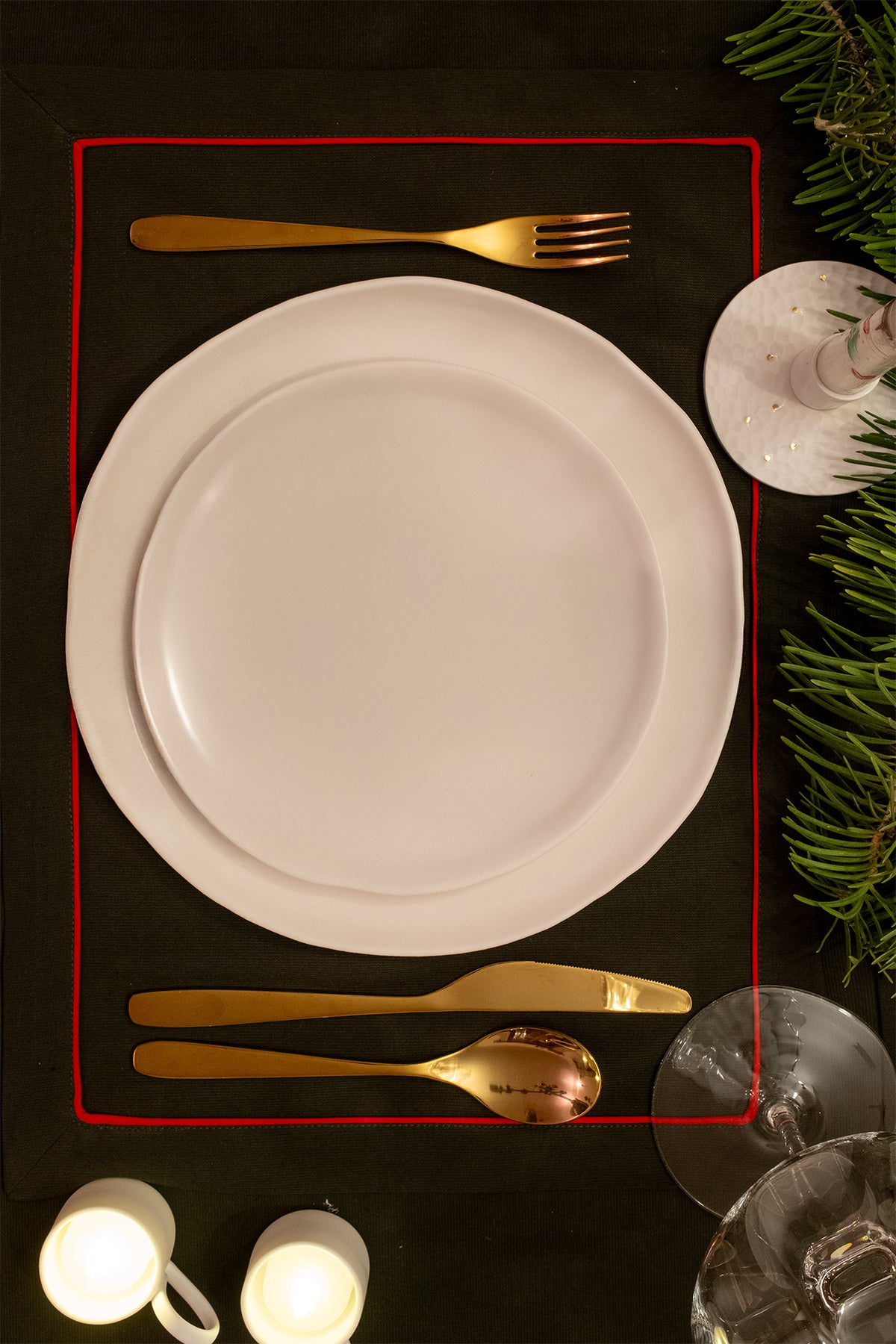 Dekoratif Biyeli Curduroy Kumaştan 2'li Amerikan Servisi Seti