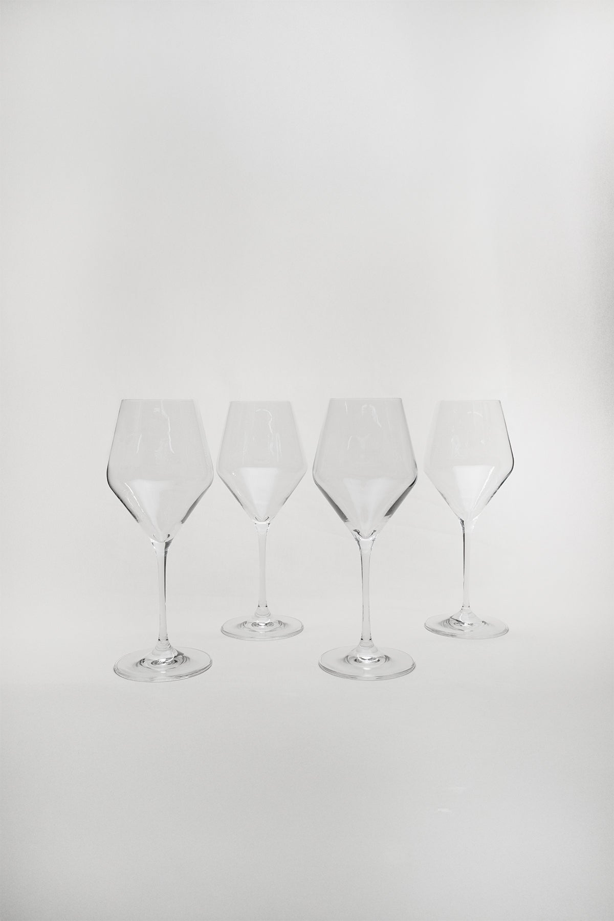 Ray Kristal Cam Premium Beyaz Şarap Kadehi 4'lü Set 320 ml