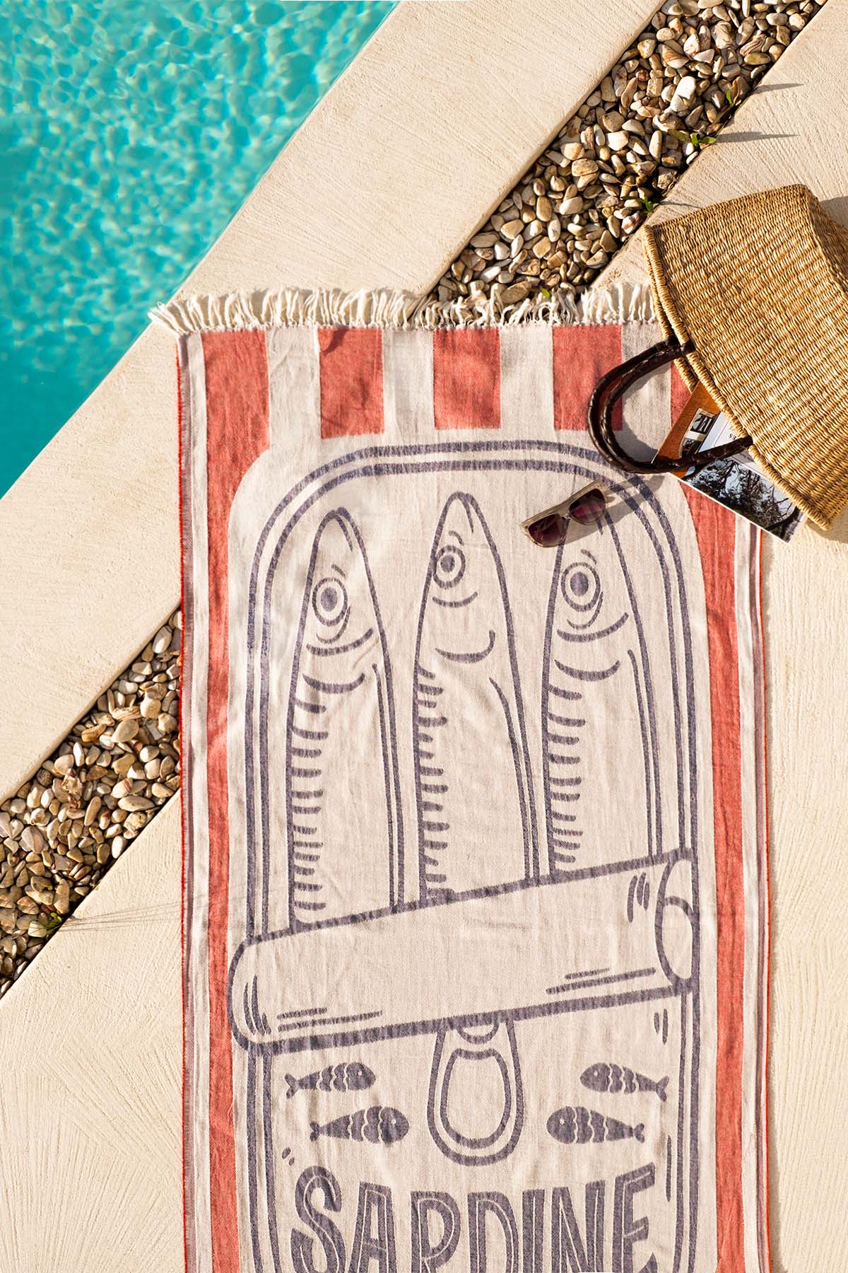 Sardines Jakarlı Peştamal, Taşıma Çantalı