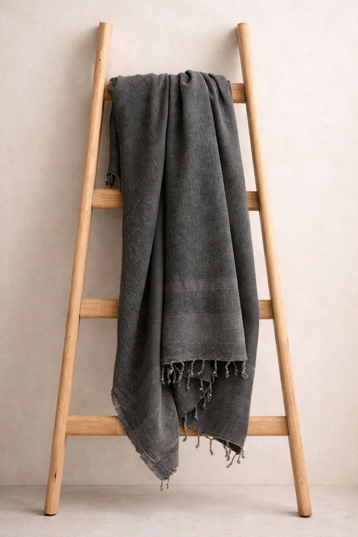 Stone Sofa Throw Black