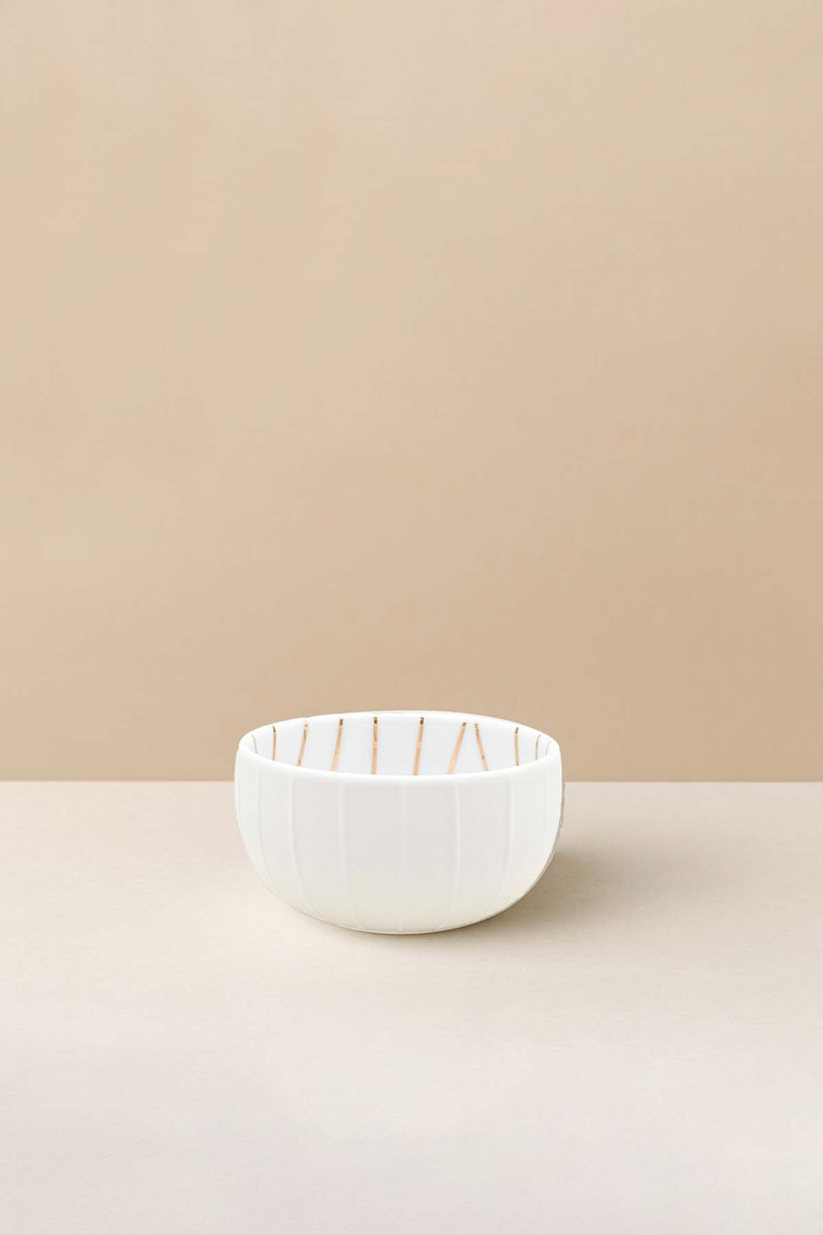 Çizgi Desenli Porselen Mumluk, Şamdan