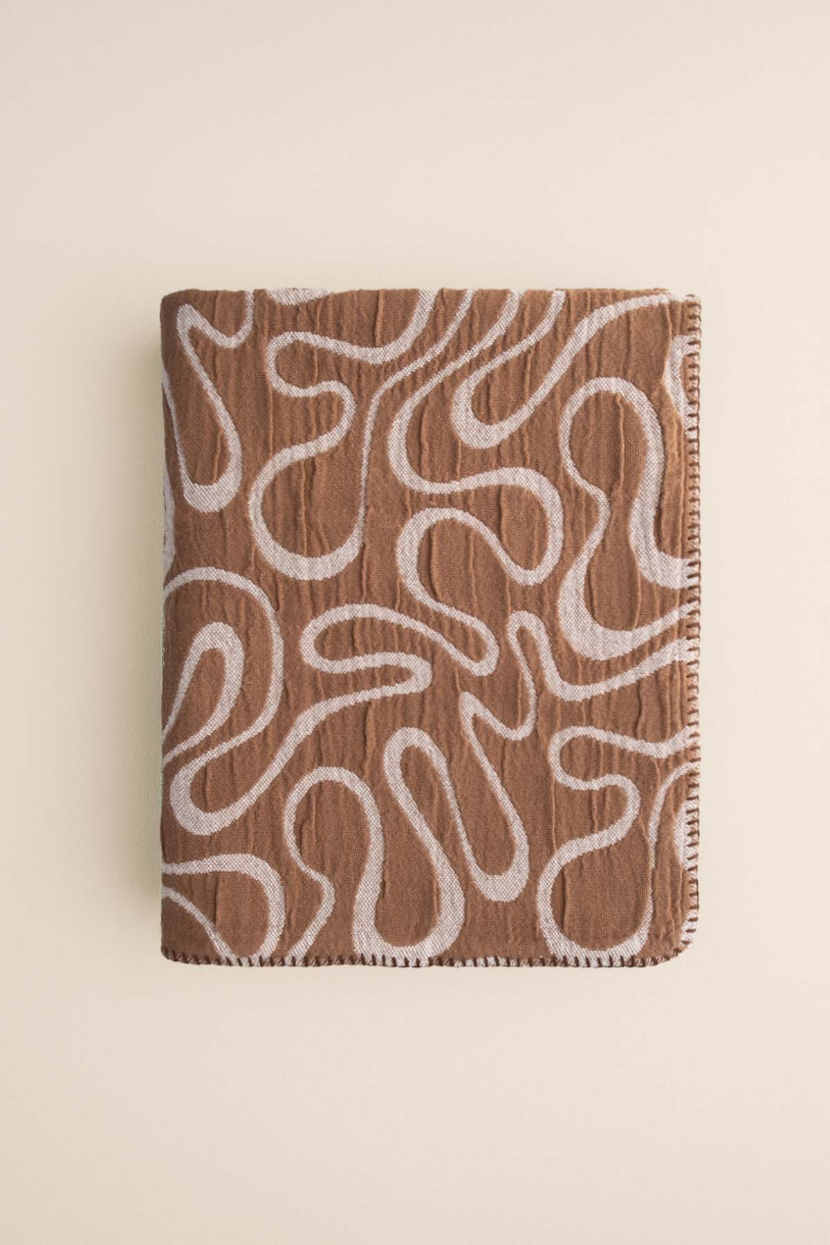 Dalga Jakarlı Pamuk Şönil Koltuk Şalı, TV Battaniyesi Kahverengi