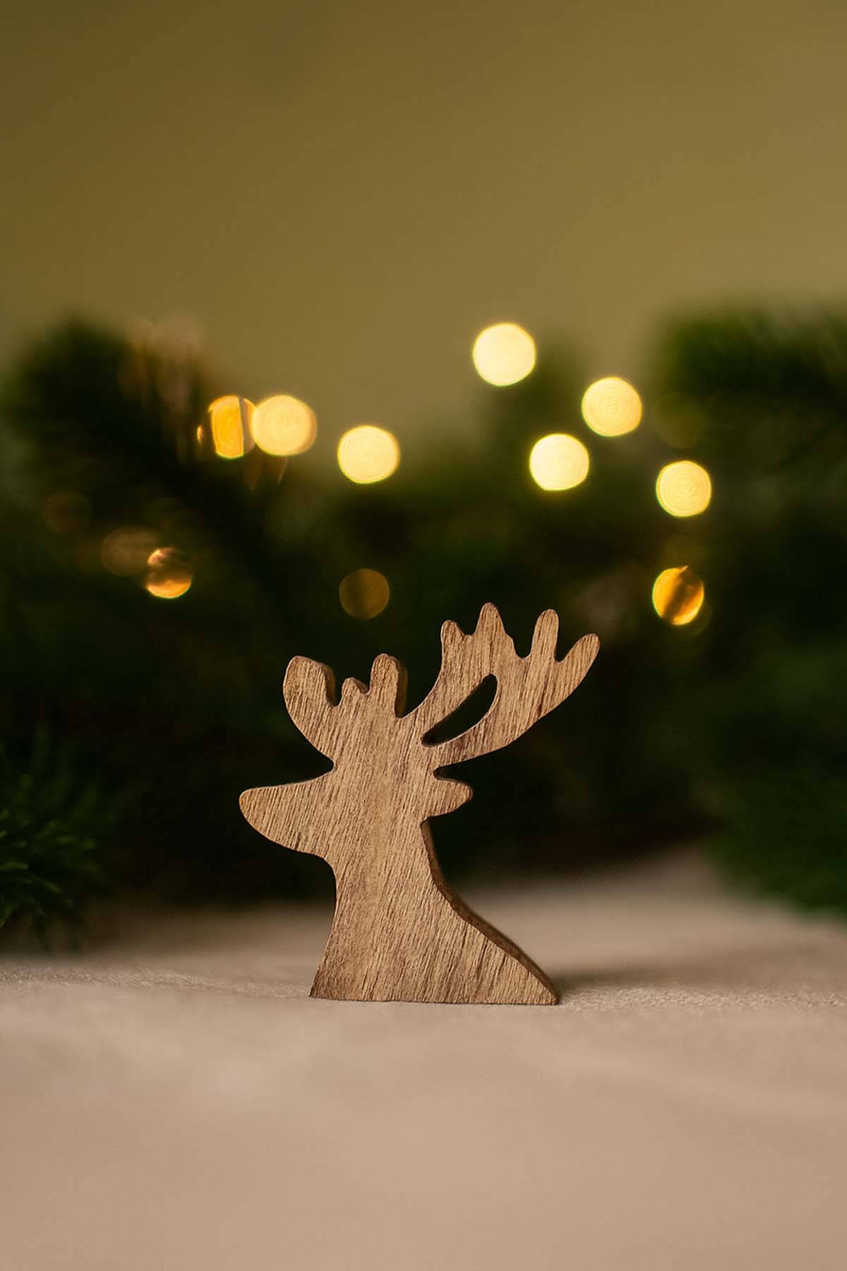 Ahşap Geyik Büstü Dekor 13x15 cm