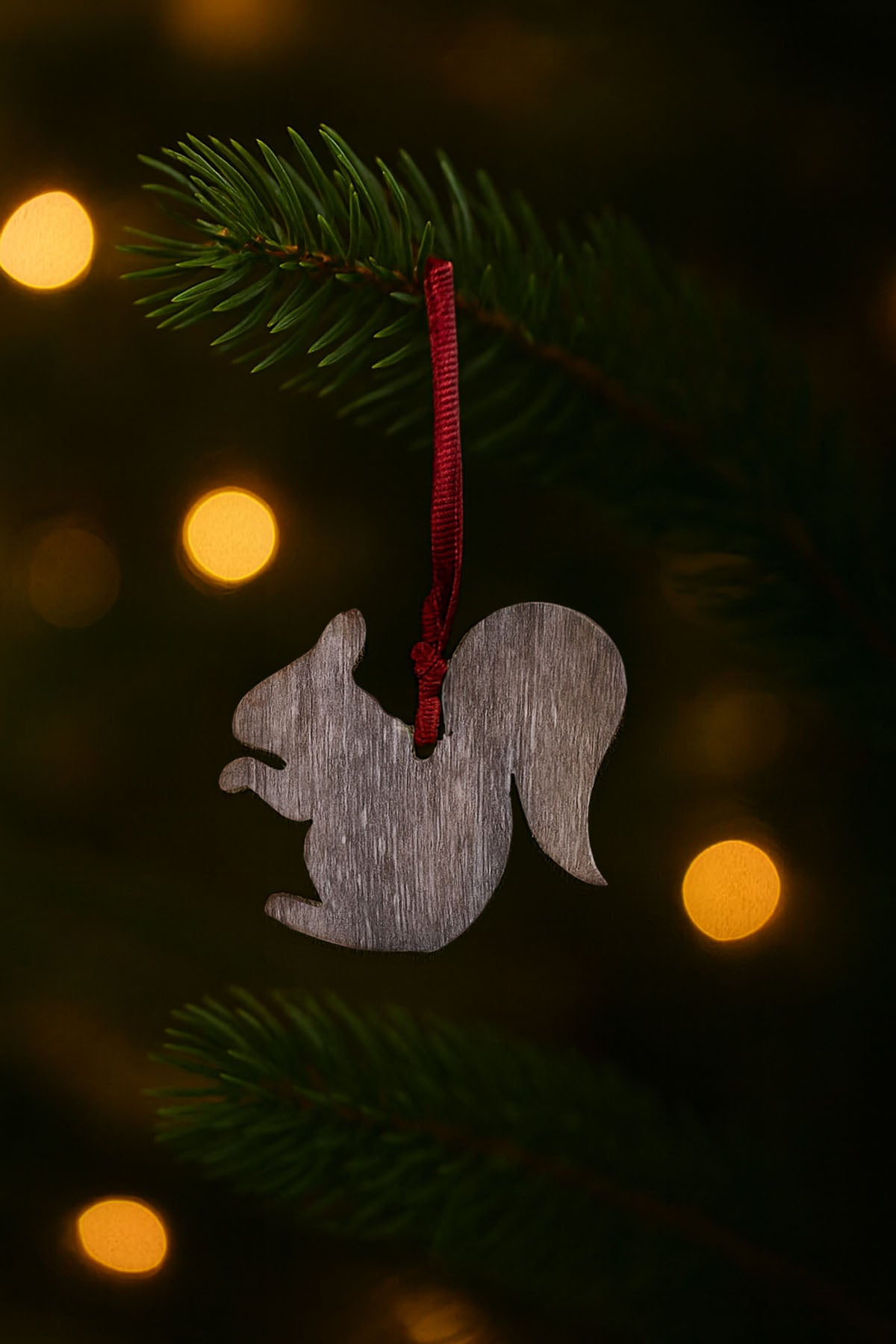 Squirrel Shaped Wooden Christmas Ornament 7 cm Set of 4
