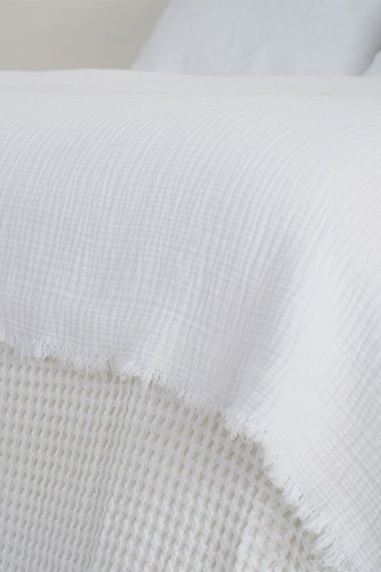 Cocoon Bedspread White