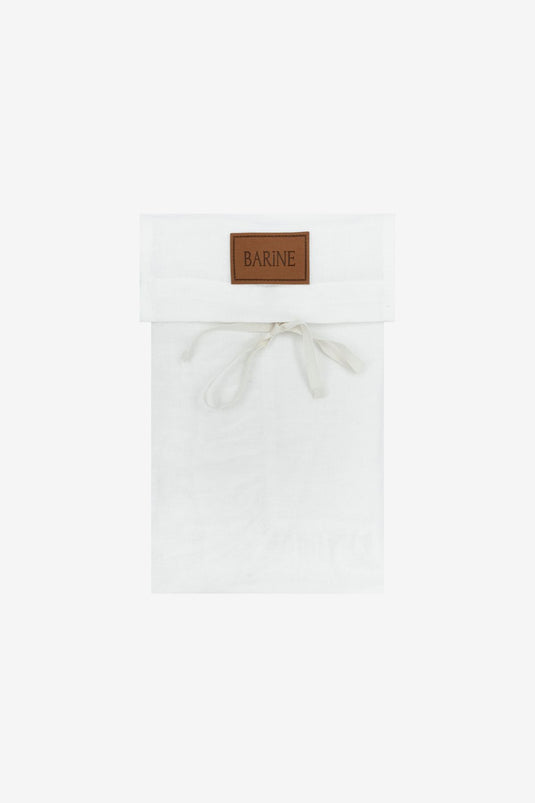 طقم غطاء وسادة من الكتان مكشكش مكون من قطعتين باللون الأبيض