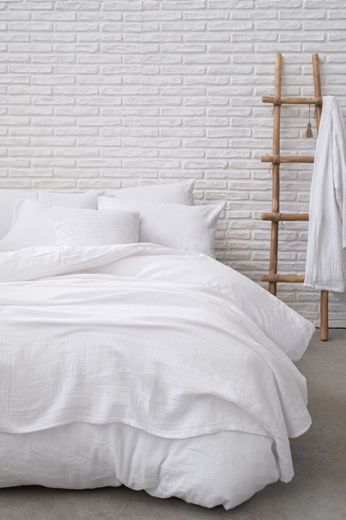 Muslin Bedspread White