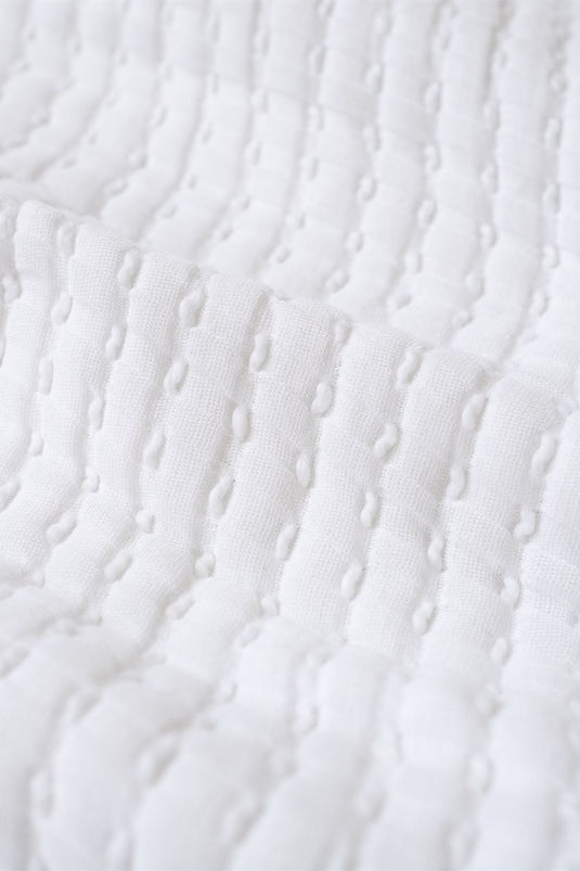 Vega Bedspread White