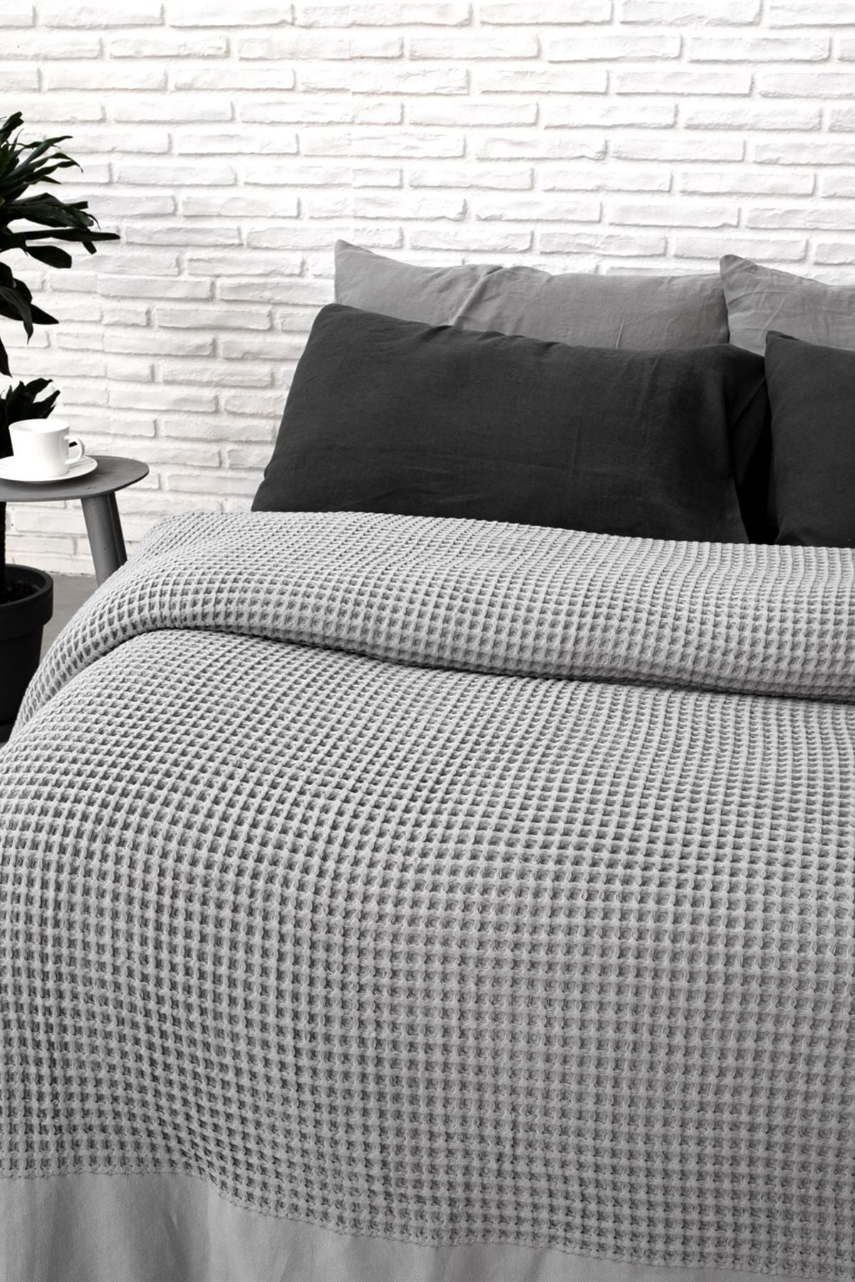 Waffle Bedspread Light Gray